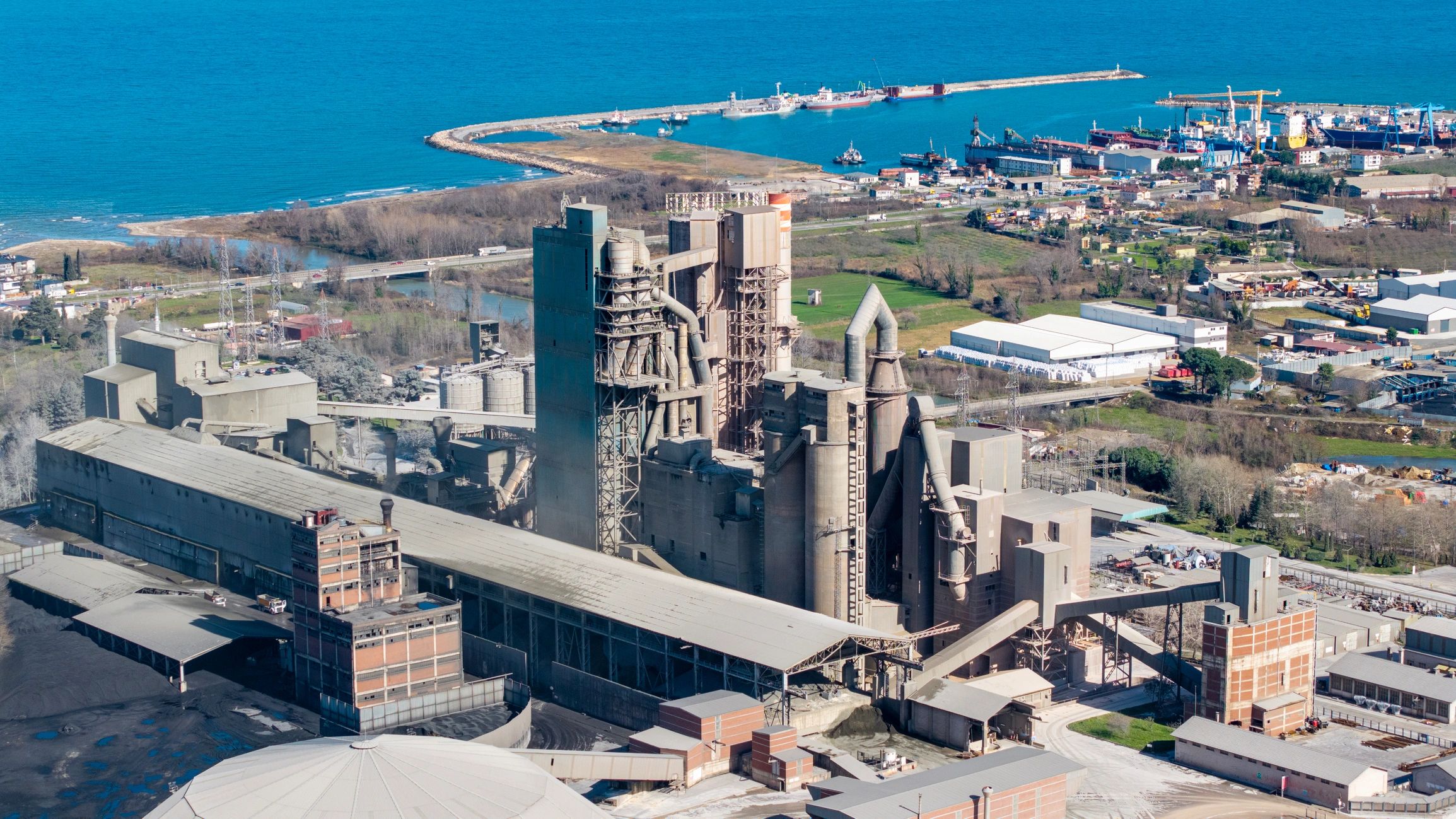 Industrial port infrastructure and storage facilities